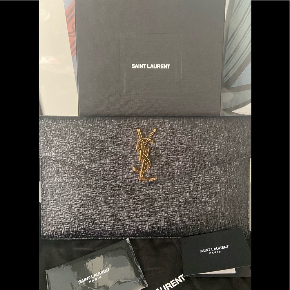 YSL UPTOWN POUCH IN GRAIN LEATHER comes with dust bag box authenticity card